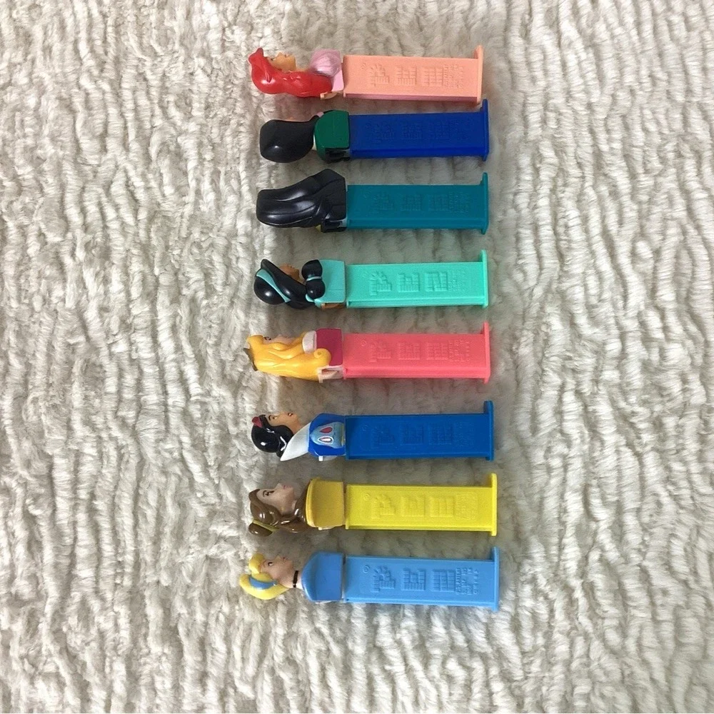Disney Princess PEZ Candy Dispensers 8 Characters Cinderella Sleeping Snow Mulan